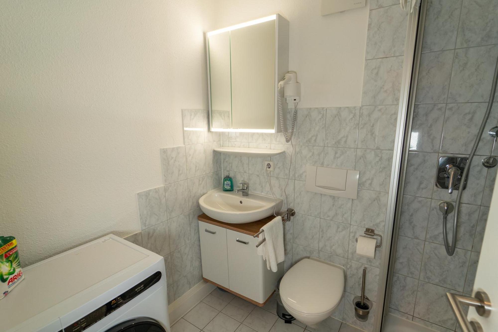 Range - Apartments - Kueche - Wlan - Netflix - Bis Zu 7 Personen Fellbach Buitenkant foto
