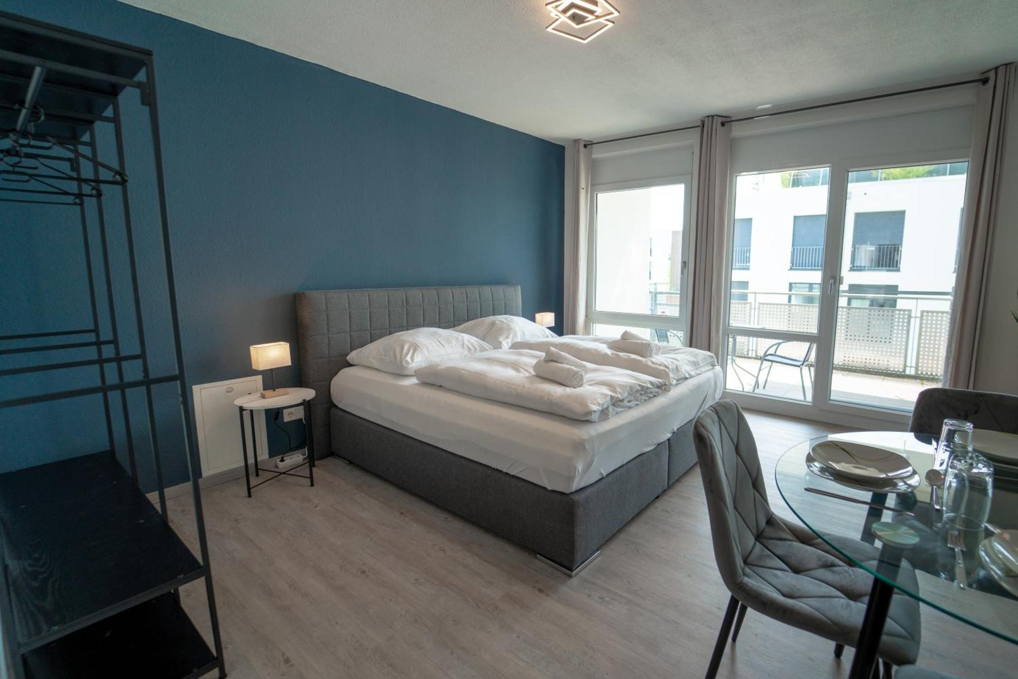 Range - Apartments - Kueche - Wlan - Netflix - Bis Zu 7 Personen Fellbach Buitenkant foto